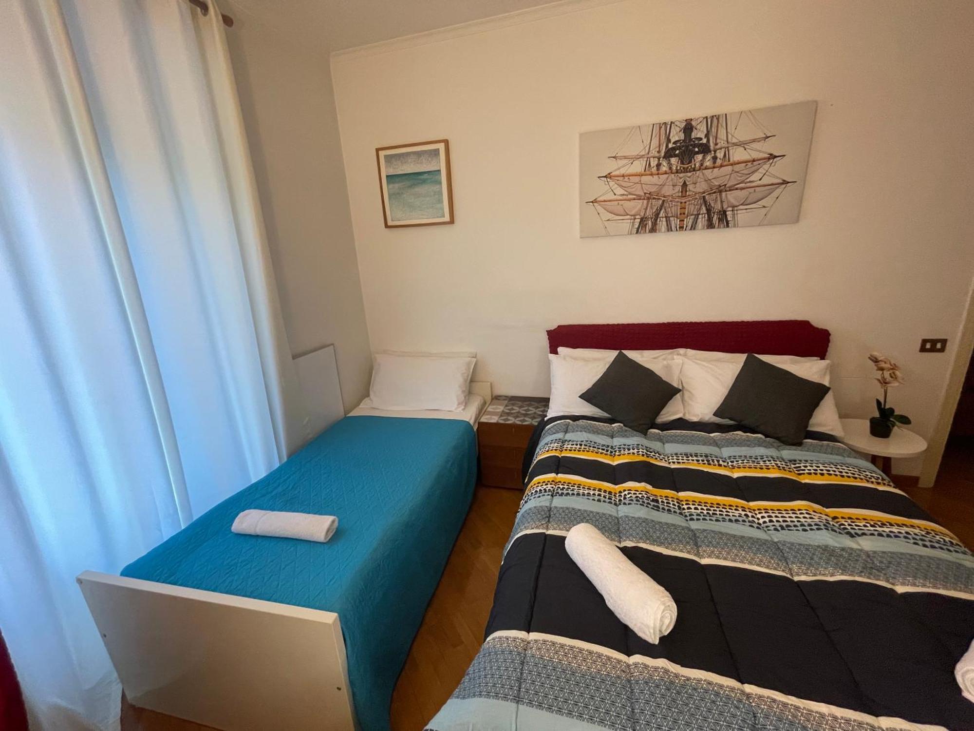 Holiday Colosseum Rome Bed & Breakfast Exterior photo